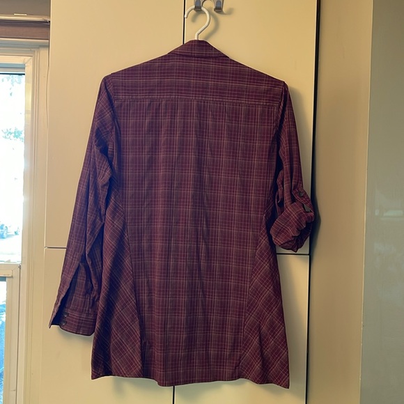 Royal Robbins,burgundy,length,quick dry,stretch,travel,mesh lined zip pocket,EUC - Picture 3 of 12